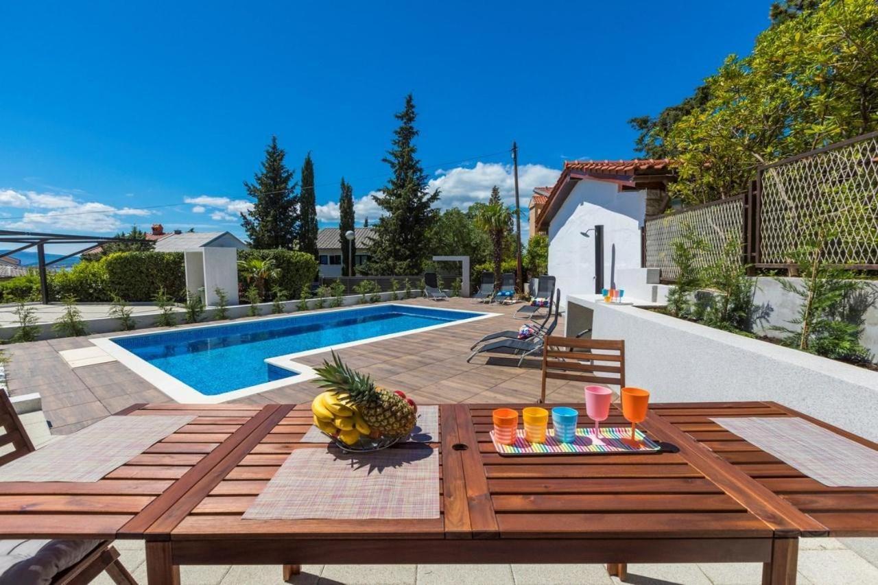 Villa Vai Dramalj Exterior photo